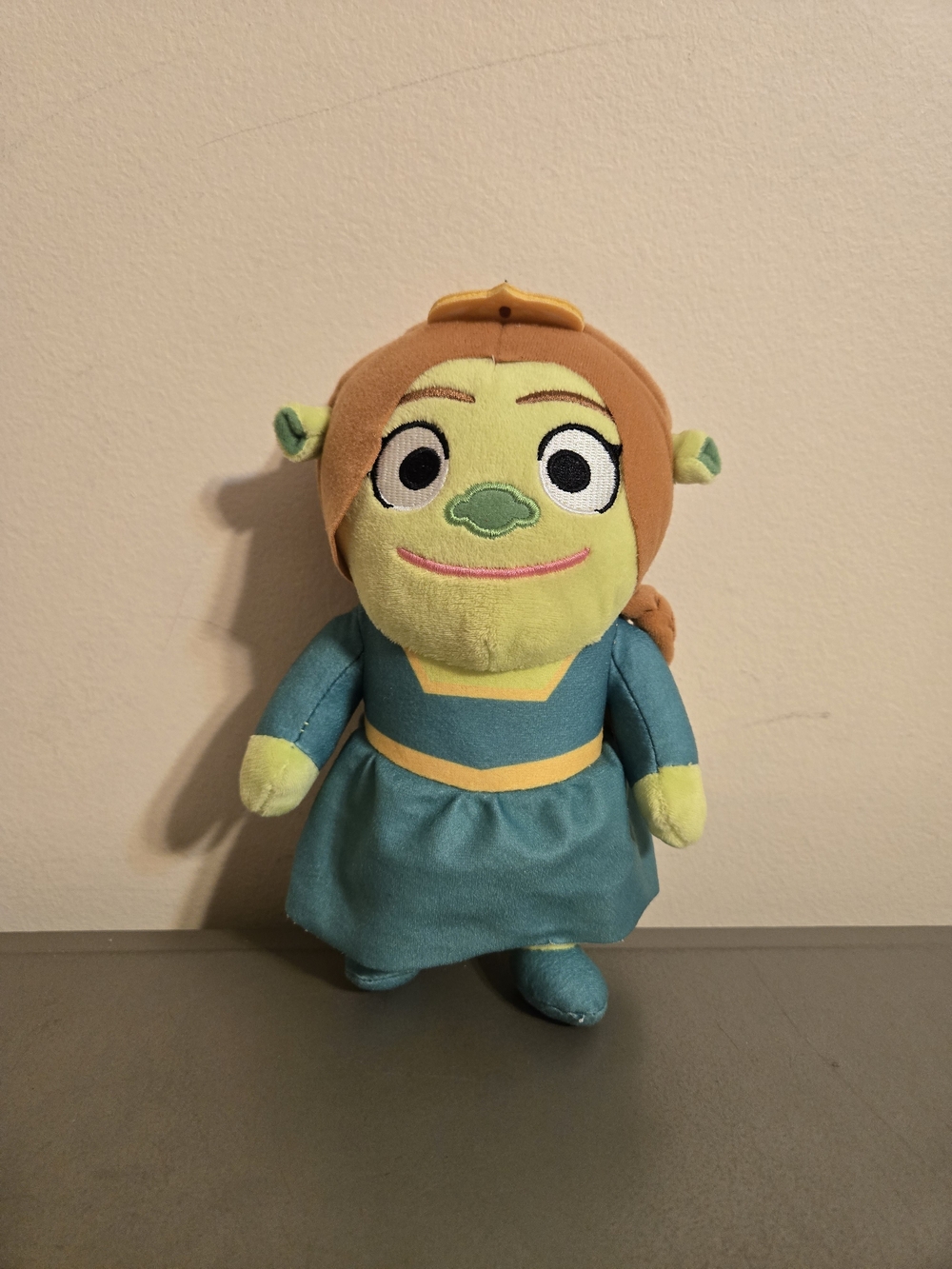 Universal Studios Shrek Princess Fiona Ogre Cutie 8" Plush Toy